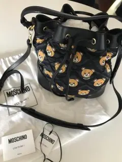 新品 モスキーノ クマ 巾着バッグ