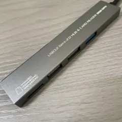 USB 3.2 Gen 1 3ポートハブ & カードリーダー