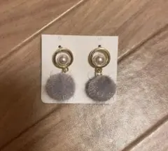 ピアス