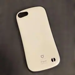 iphone iFACE スマホケース　SE くすみホワイト