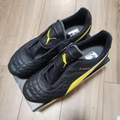新品未使用　PUMA デルムンド SG 28.0cm ブラック/イエロー　取替式
