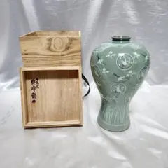 新品箱付き 新高麗陶磁器 安峰鶴 高麗花瓶 台付き花瓶 高級 緑系 万栄 高麗焼 新品箱付き 新高麗陶磁器 安峰鶴 高麗花瓶 台付き花瓶 高級 緑系