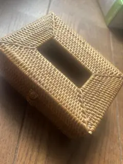 アタのティシュケース