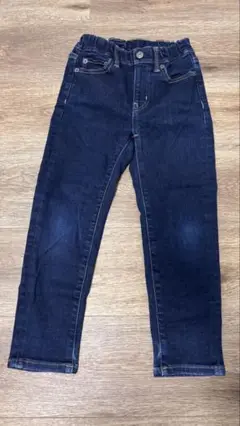 Item thumbnail for item 22ca1354-0b0e-42dd-81cf-4a0d1c39d4ec