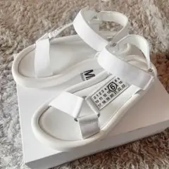 Item thumbnail for item c7fcb0d3-715f-4240-bd01-58a3f78a6975