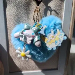 シナ　ファーチャーム 水色
