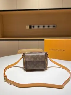 Vuitton ルイヴィトン ショルダーバッグ ハンドバッグ リュック