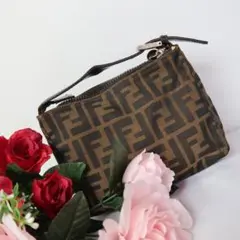 b661 良品!FENDI ズッカ柄 ハンドバッグ ポーチ バニティFFロゴ