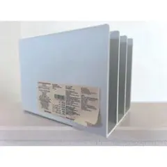 ホワイト A4書類整理用ファイル