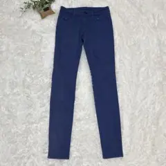 UNIQLO ウルトラストレッチカラージーンズ 細見え スキニー カジュアル