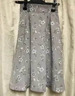 Honeysハニーズ 花柄フレアスカート