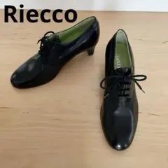 Item thumbnail for item 952221bf-b6ab-47b0-87b3-450d8fcd085c