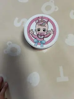 原宿ベビタピユニコーンデザインの缶