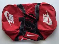 Nike ボストンバッグ レッド