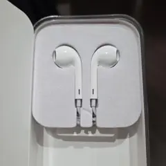 Apple EarPods ホワイト 　イヤホン