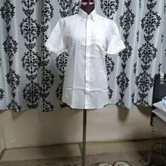 ユニクロ　半袖ボタンダウンシャツ