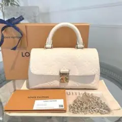 LOUIS VUITTON エンボス加工 ショルダーバッグ