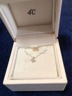 4℃ネックレス ケース付き