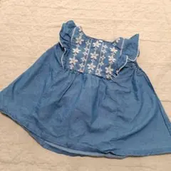 西松屋　トップス　Tシャツ　フリル　刺繍　120 デニム