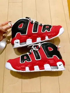 NIKE モアテン
