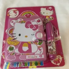 ハローキティ メモ帳とペンセットチャーム付き　【ミニサイズ】新品未使用