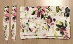 ニトリ　カーテン　花柄