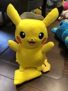 ピカチュウ リュック 帽子付き