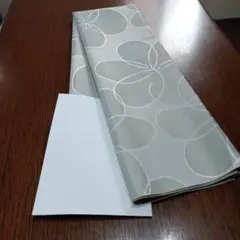 No.40遮光1級カーテン生地ハギレ　幅150cm×180cmシルバー系