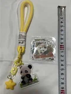 パンダ キーホルダー ステッカー付き