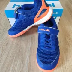 KELME サッカートレーニングシューズ　フットサルシューズ　22cm