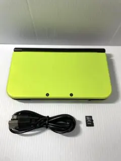 【動作品】Newニンテンドー3DSLL ライム×ブラック 本体(付属品あり)