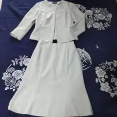襟なしスーツ 9号サイズ 薄グレー ポリエステル