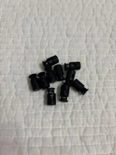コードストッパー　一つ穴　黒　ミニ10個