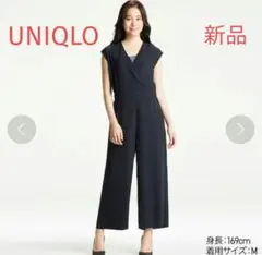 新品タグ付き　UNIQLO　ユニクロ　カシュクールサロペット　M ネイビー