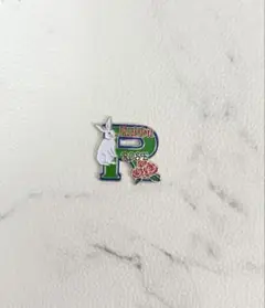 ゴルフマーカー　ウサギとバラ