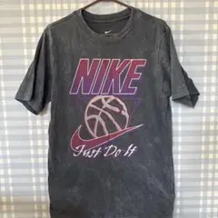 NIKE オーバーサイズTシャツ　XS