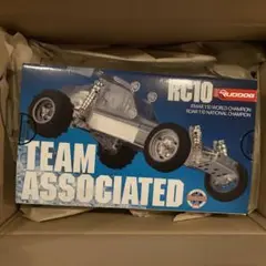 アソシエイテッドRC10クラシックworld's仕様&メカ一式 アソシエイテッド RC10 World's Car キット | 鉄道模型
