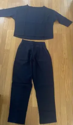titivate新品タグ付きセットアップ クロップドトップス＆パンツ