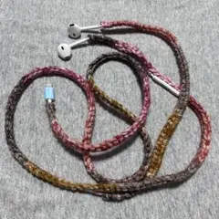 ハンドメイド iphone イヤホンカバー 編み物 ファッション