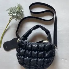 美品　ショルダーyumi ぽこぽこバッグ　ブラック　しまむら　大人気かわいい