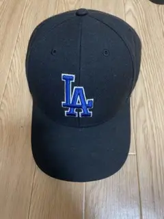 LAロゴ キャップ 黒