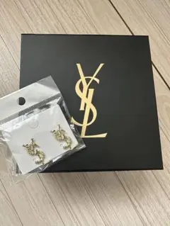 e*o様 ♥YVES SAINT LAURENT イヤリング 両耳♥