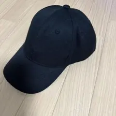 黒のキャップ