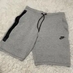 Nike ナイキ テックフリース ショートパンツ ショーツ グレー