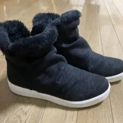 Item thumbnail for item 3d4647e8-036d-4d5a-9b74-7179b2f6db99