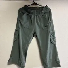 NIKEダークグリーン クロップドパンツ