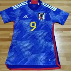 Item thumbnail for item f9a92504-6a86-4b60-afb2-f01b3b44d8b1