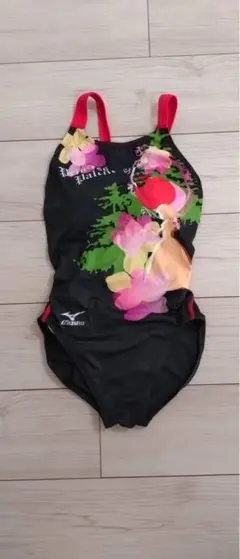 ミズノ　マイティライン　超ハイレグ　小尻カット　finaマーク付き　レースカット ミズノ マイティライン 超ハイレグ 小尻カット finaマーク付き