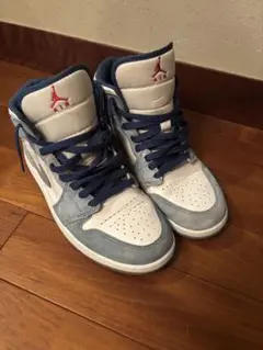 Item thumbnail for item 66001ba7-f950-4ec5-be88-f304832600e1