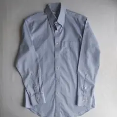 UNIQLOスーパーノンアイロンシャツ　ライトブルー ボタンダウンМサイズ